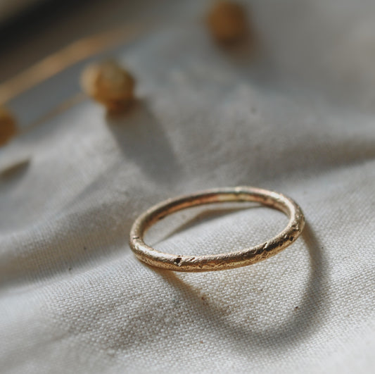 Raw textured ring